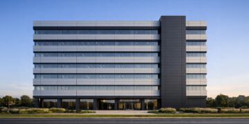 Kingspan sai na frente e lança 1º painel isolante de fachada com certificação ABNT NBR 16951:2021 do país