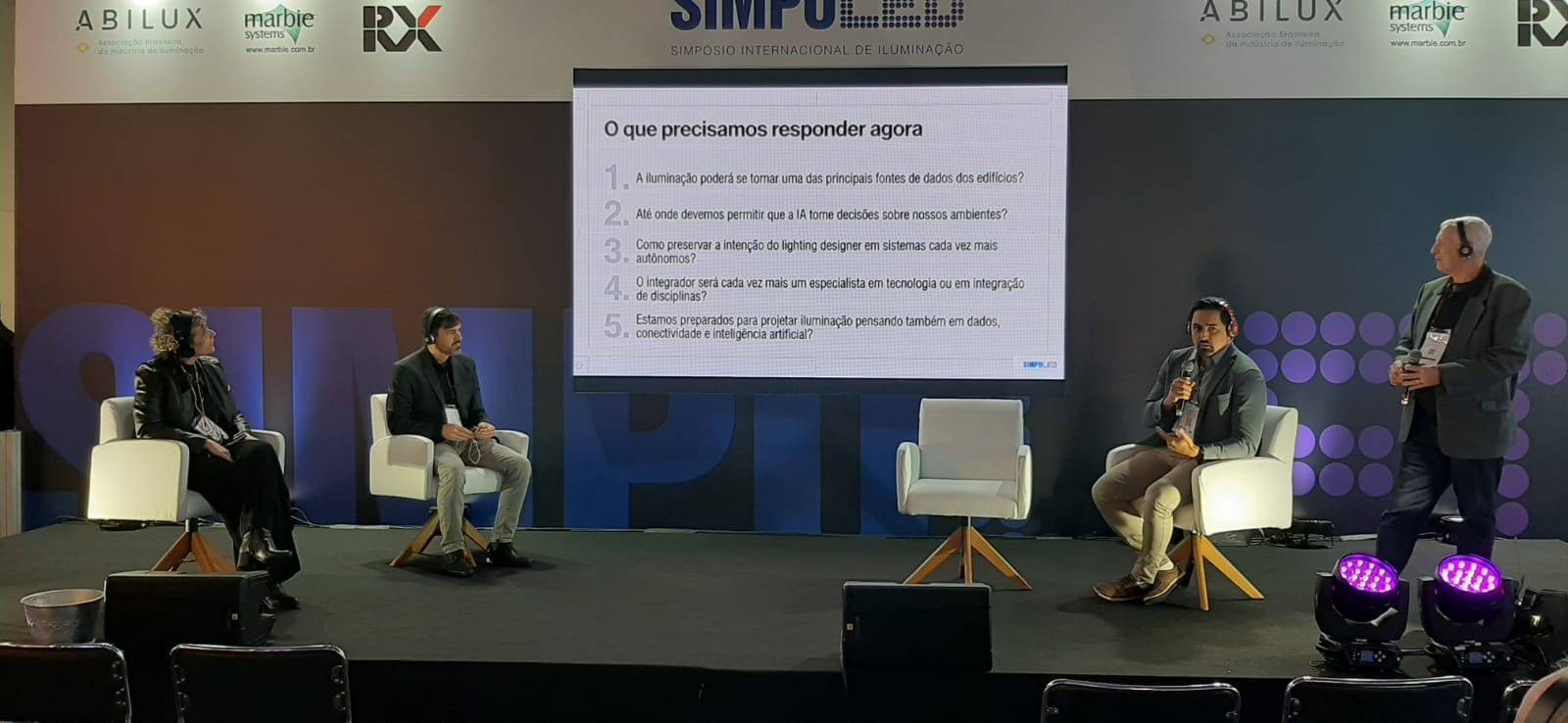 Leia mais sobre o artigo SIMPOLED 2026 destacou integração entre iluminação, automação e inteligência artificial