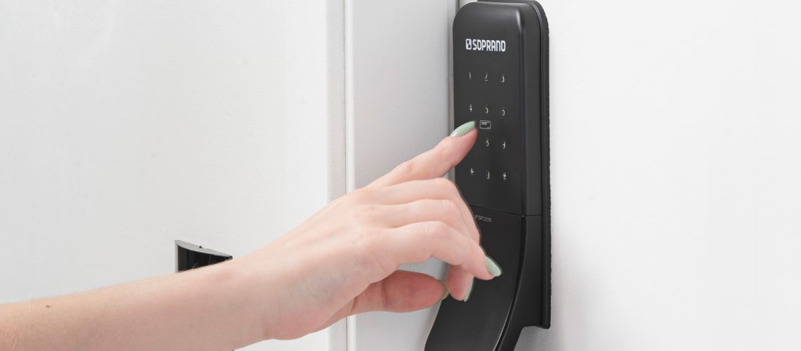 Soprano apresenta novas linhas de fechaduras digitais na Feicon